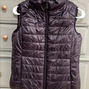 Black bubble vest